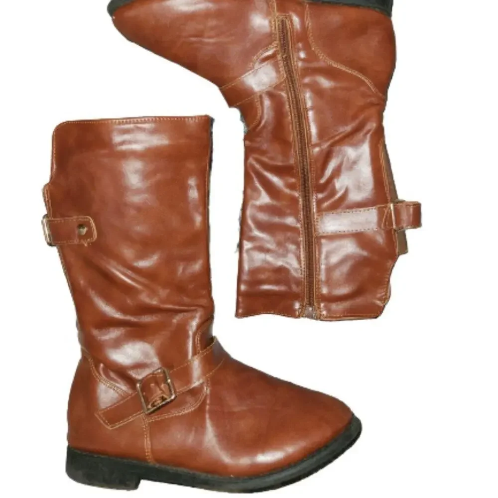 Mid-calf Rise Tan Boot for Girls || sz 3 || GUC